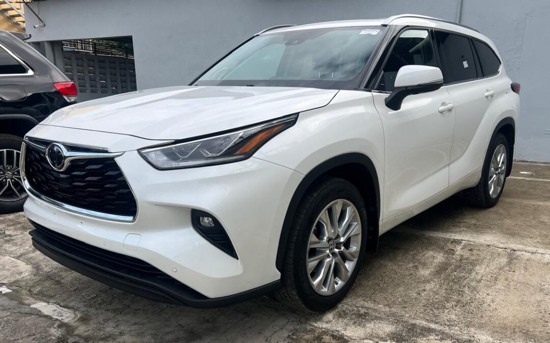 Toyota Highlander Limited 2020